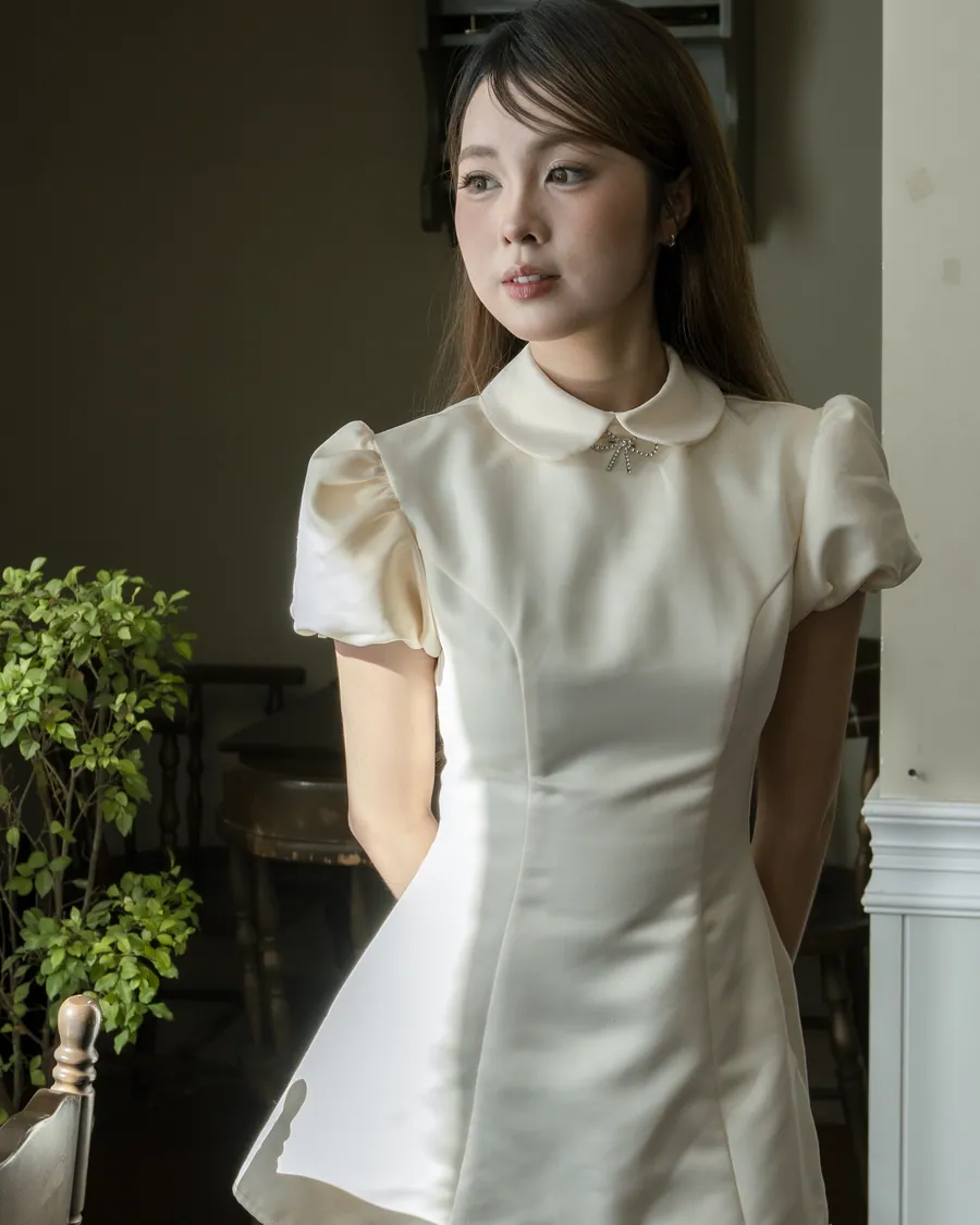 Váy cổ sen tay phồng màu Be — ảnh 7